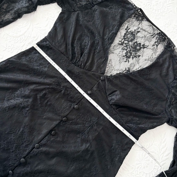 NWOT Lulus Black Long Sleeve Lace Button-Front Midi Dress XLarge - Picture 8 of 9